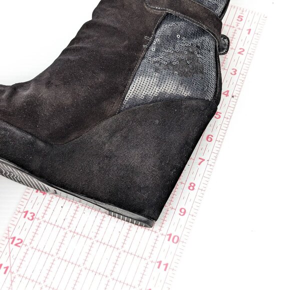 Stuart Weitzman Women Paragraph Black Suede Sequins Wedge Ankle Boots sz 9 - Picture 8 of 9